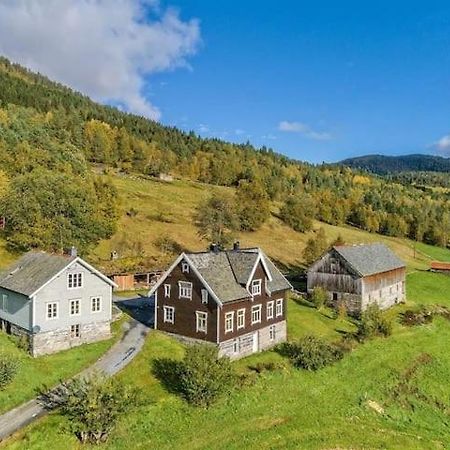 Heggjabygda Gjestegard, Nordfjordeid Exteriér fotografie